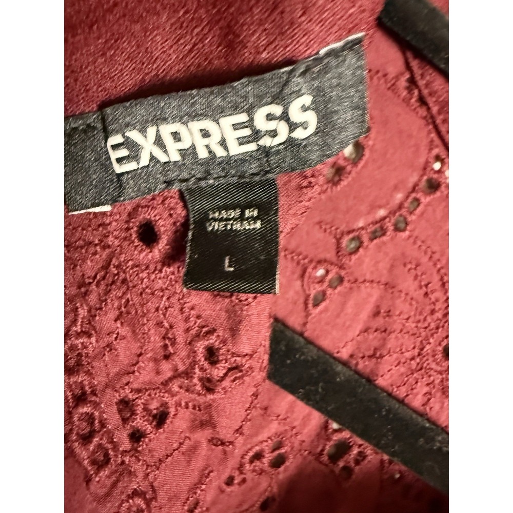 Express Top‎ Large Flutter Sleeve Blouse Burgundy Lace Design - Picture 3 of 4